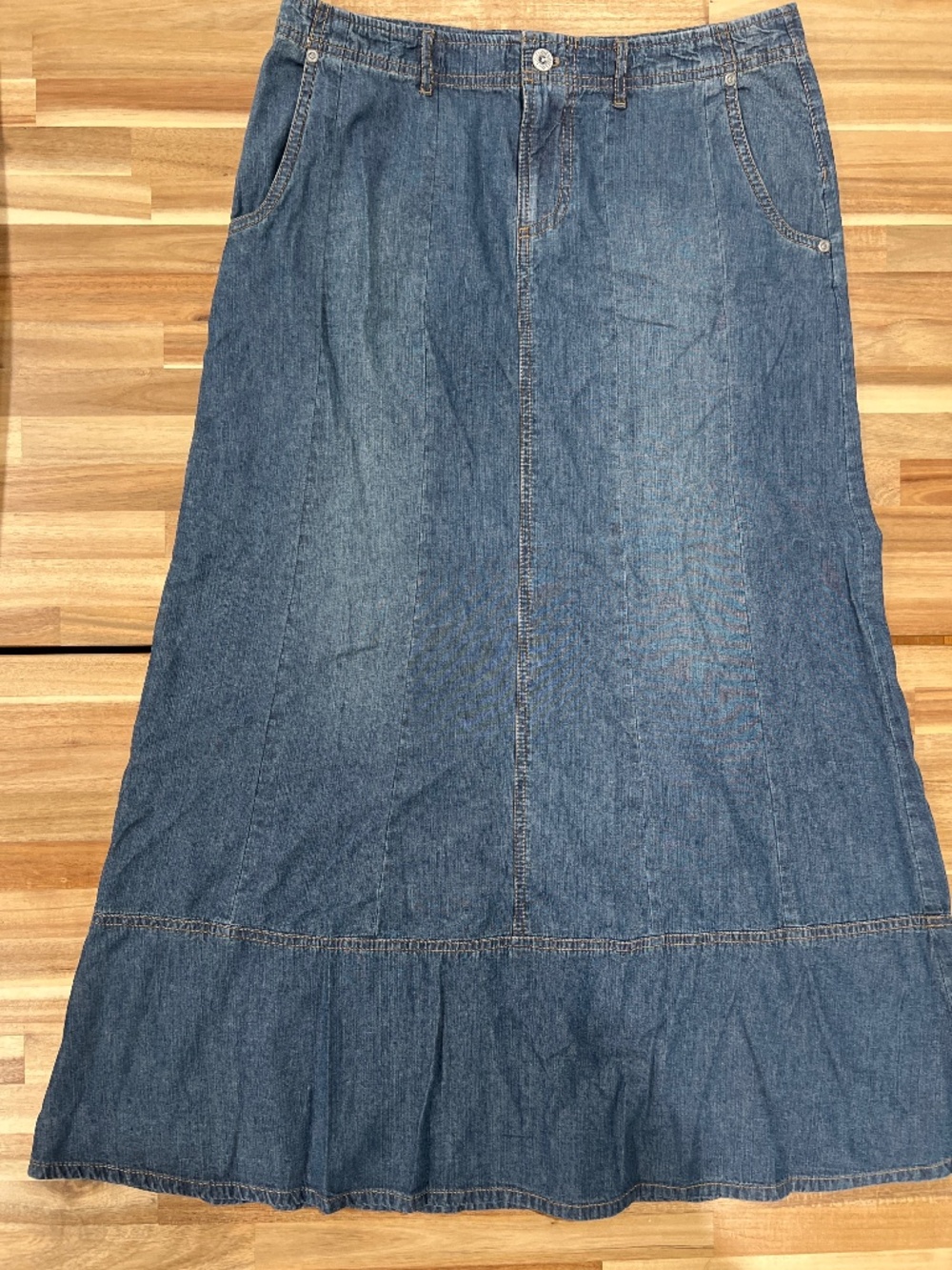 NWT J Jill denim skirt size 6